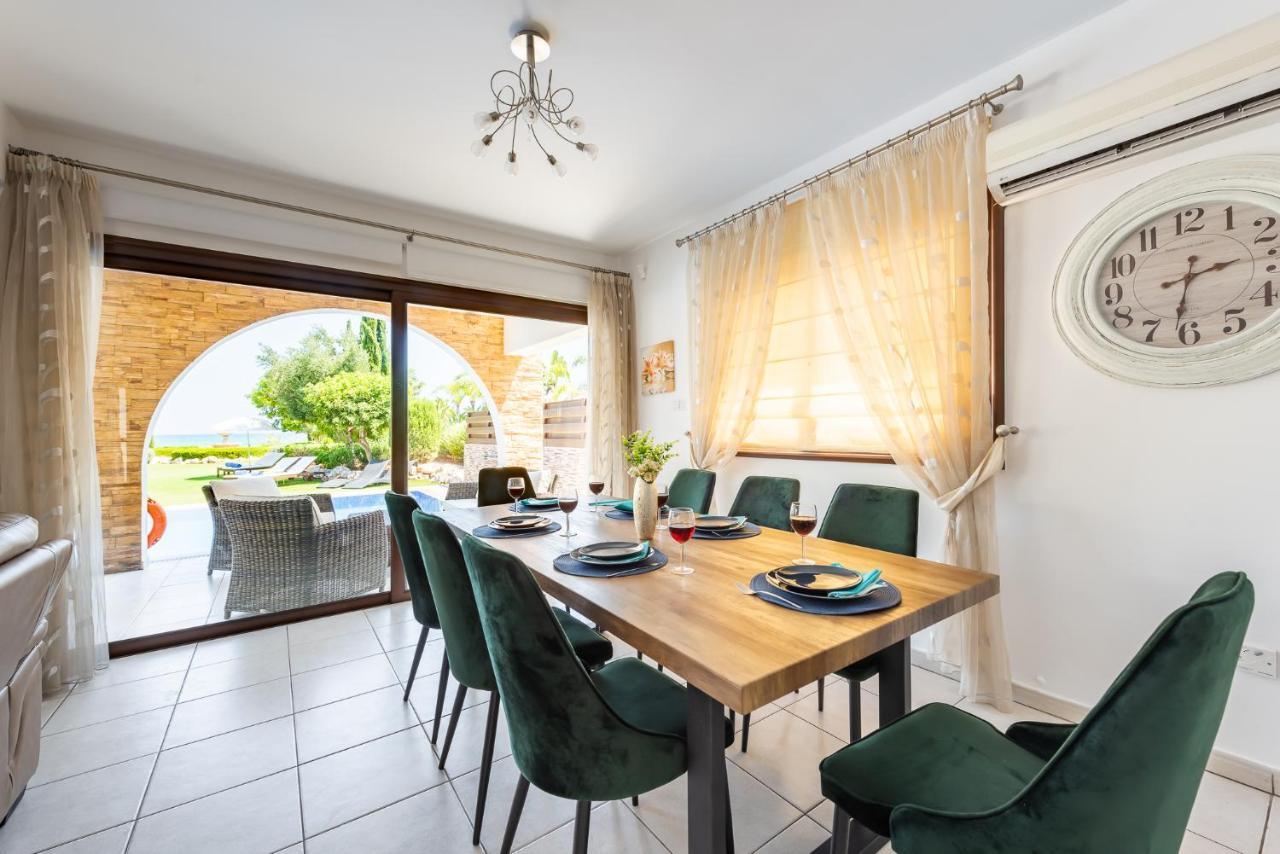 Sea Front Oceanus H3 By Ezoria Villas Agia Napa Buitenkant foto